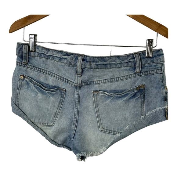 Free People Mid Rise Jean Shorts Light Wash Women's 26 Daisy Duke Distressed - Picture 4 of 8